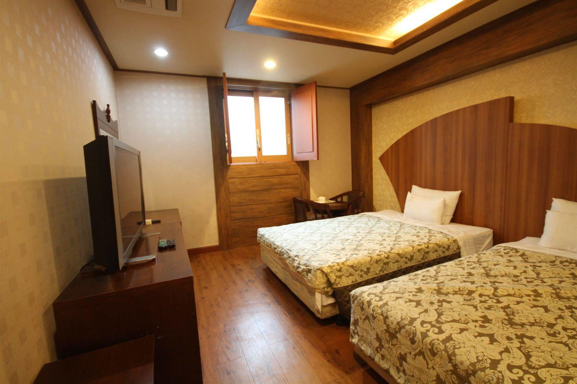 Prime in Seoul Hotel Exterior foto